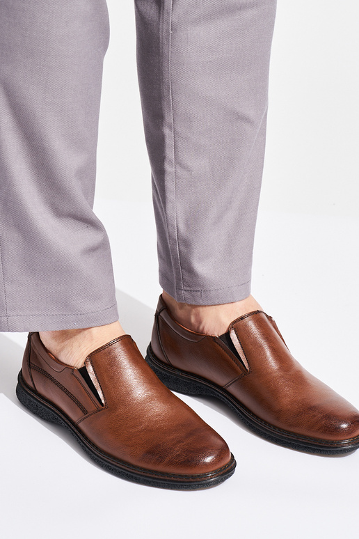 Braune Herren-Halbschuhe