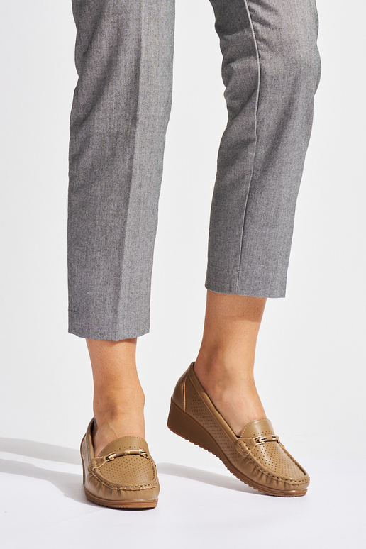 mocassins marron ajourés à cothurne bas