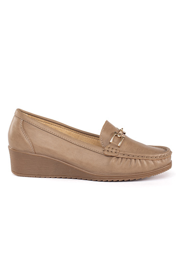 Beige Damenmokassins mit...