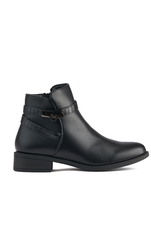 chaussures pour femmes noires sur un... chaussures pour femmes noires sur un...