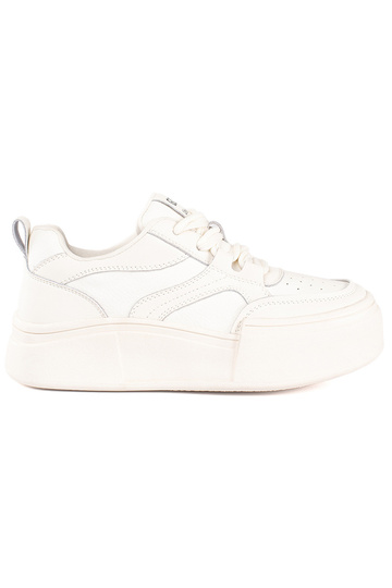 Witte klassiek model...