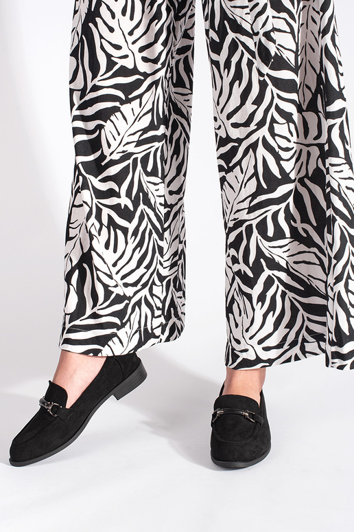 Klassieke zwarte suède mocassins Klassieke zwarte suède mocassins