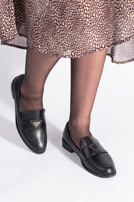 schwarze elegante Damenmokassins