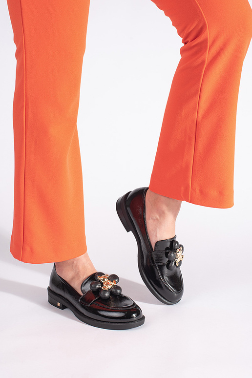 mocassins femme laqués noirs avec ours mocassins femme laqués noirs avec ours