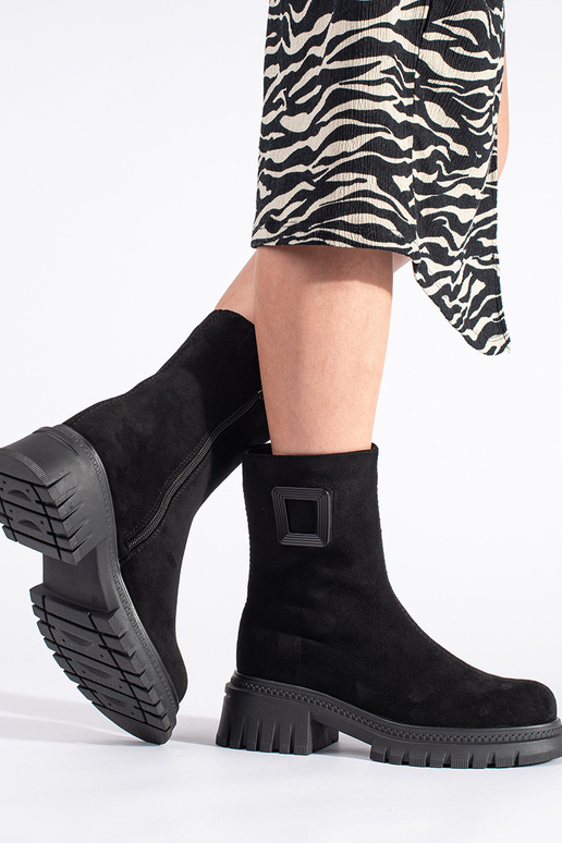 schwarze Damenschuhe mit dicker Sohle