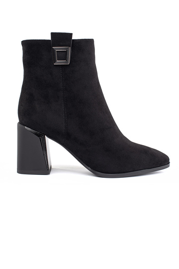 bottes en daim noires