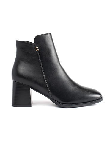 chaussures pour femmes...