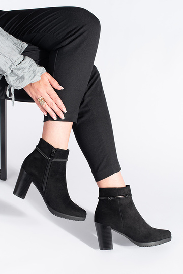 Elegante Wildlederstiefel... 2