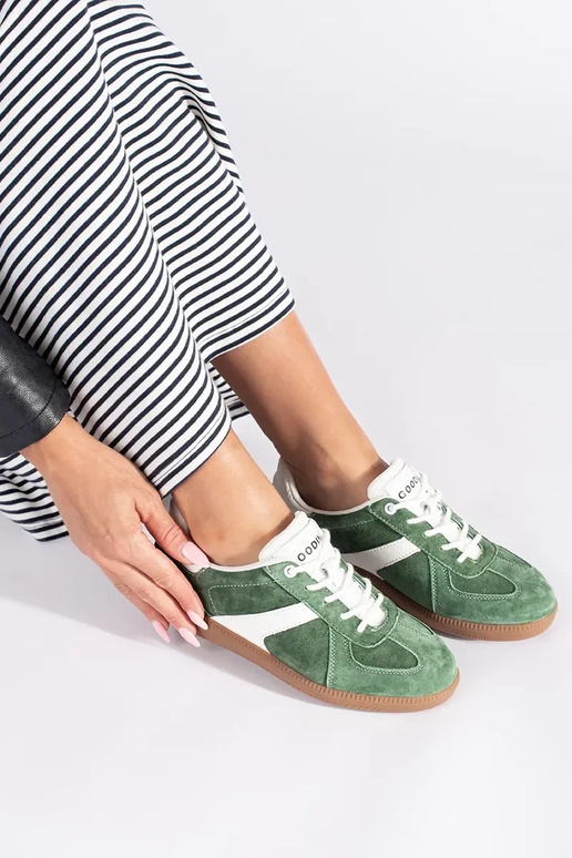 Leer zielono Initte kleur Sneakers... Leer zielono Initte kleur Sneakers...