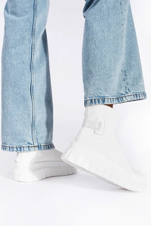 Initte kleur hoog schoenen met platform