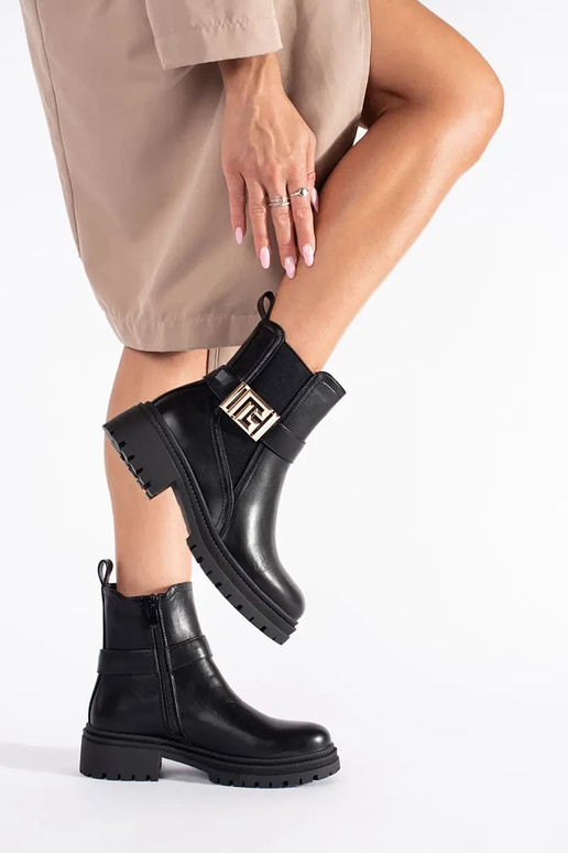 couleur noire un classique chaussures... couleur noire un classique chaussures...