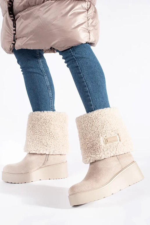 Beige Gevoerde Dames Enkellaarsjes op... Beige Gevoerde Dames Enkellaarsjes op...
