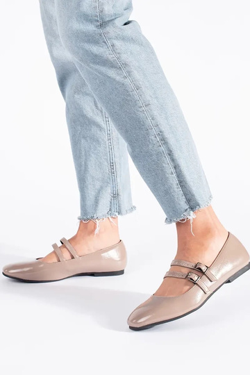 beige gelakt ballerinas met... 2