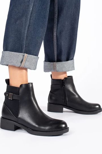 schwarze Damenschuhe mit... 2