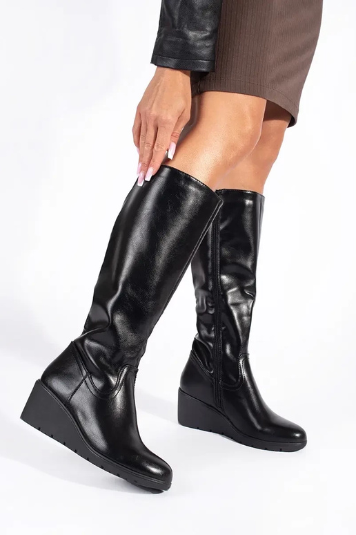 schwarze Keilstiefel schwarze Keilstiefel