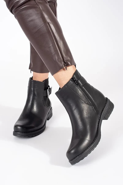 Chaussures à talons bas pour femmes... Chaussures à talons bas pour femmes...