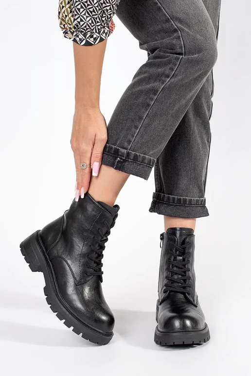 Schwarze Leder Plateauschuhe für...