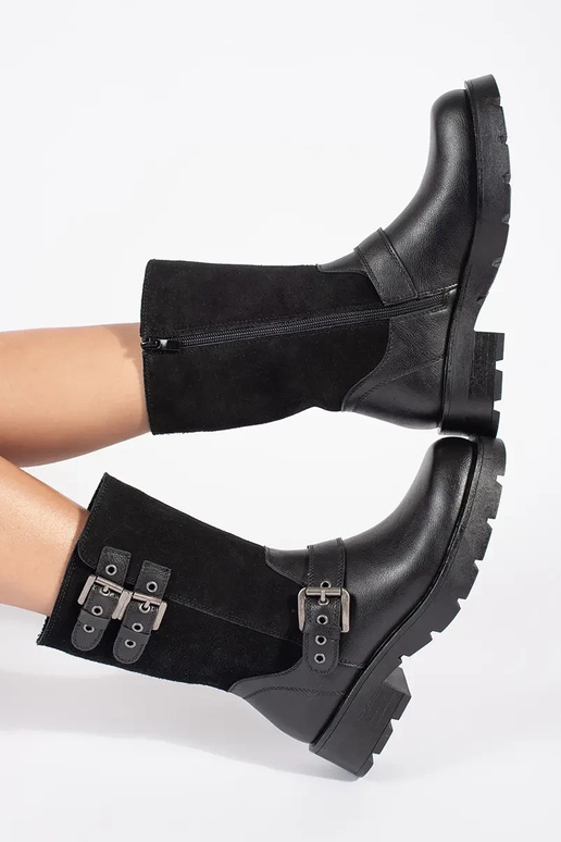 Chaussures pour femmes en cuir noir...