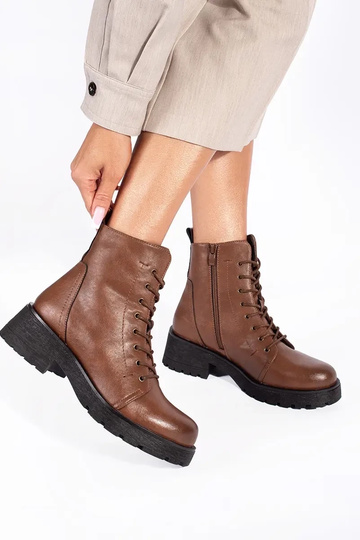 Chaussures marron à semelle... 2