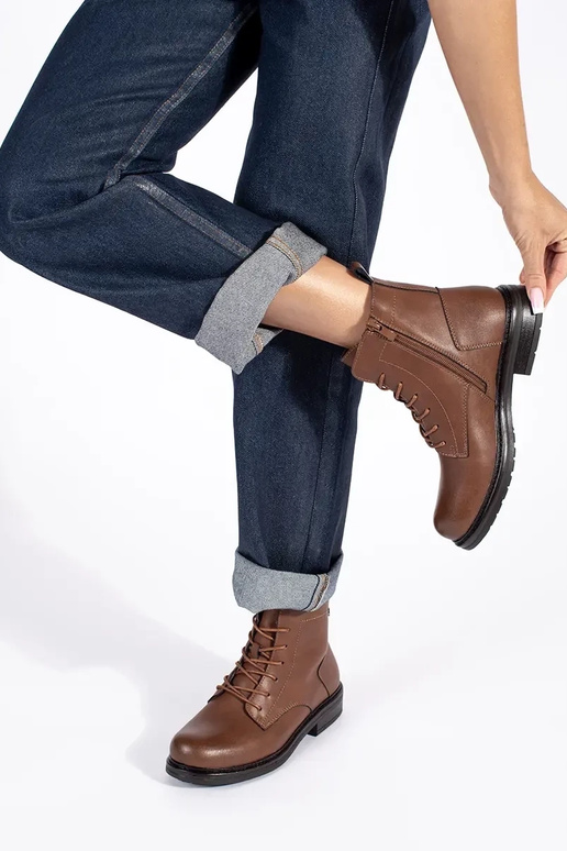 bruine damesschoenen met veters van...