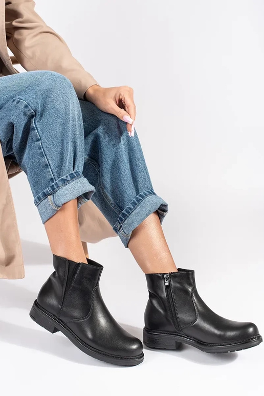 Cuir noir Chelsea Chaussures à... Cuir noir Chelsea Chaussures à...