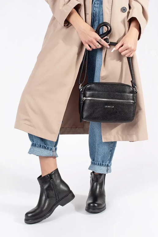 Cuir noir Chelsea Chaussures à... Cuir noir Chelsea Chaussures à...