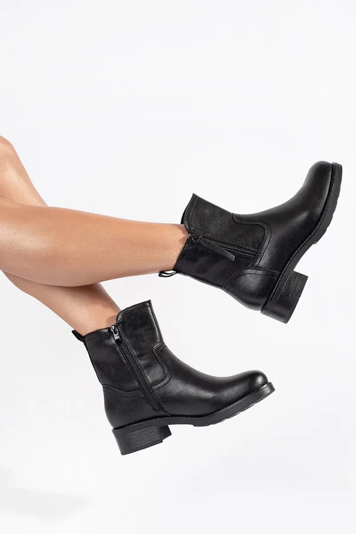 Bottes en cuir noir Sergio Leone pour... Bottes en cuir noir Sergio Leone pour...