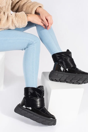 couleur noire isoler Bottes... 2