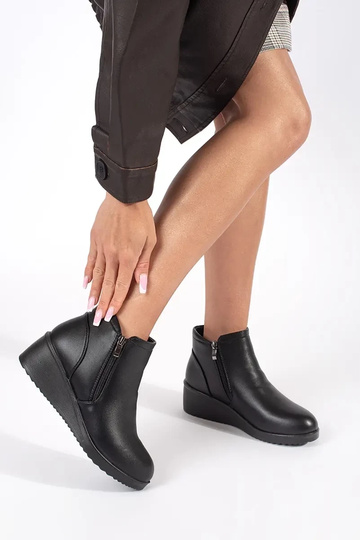 Kurze Plateauschuhe für... 2