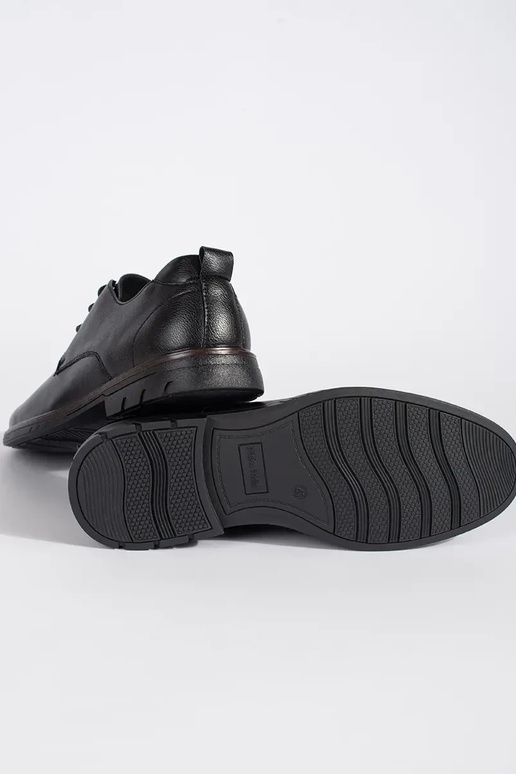 Baskets à lacets noires