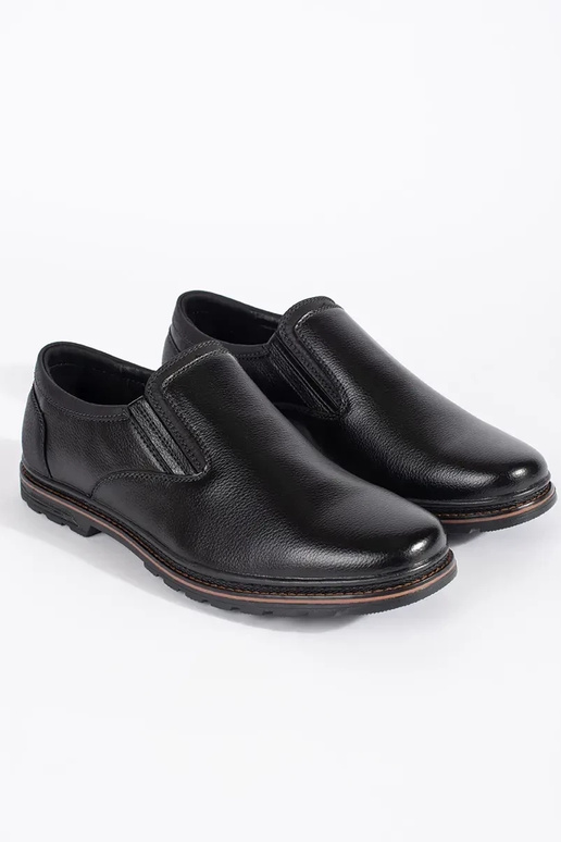 Chaussures noires pour hommes avec... Chaussures noires pour hommes avec...