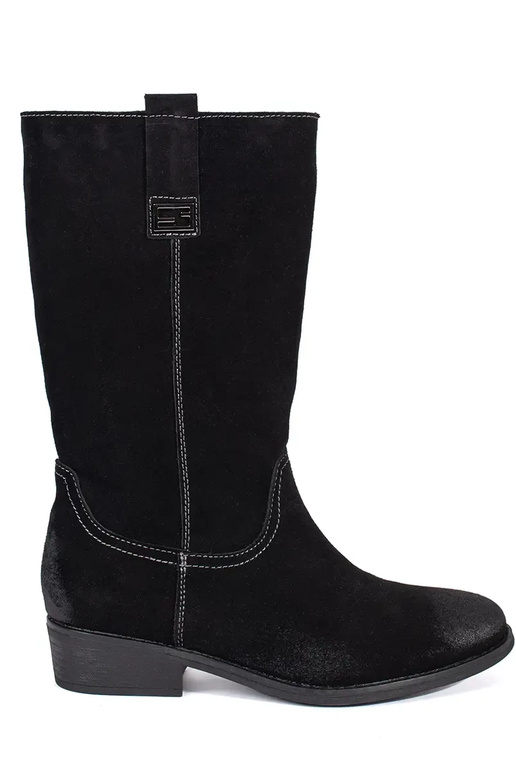 Bottes longues en cuir de cow-boy... Bottes longues en cuir de cow-boy...