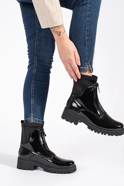 met lakeffect zInart dames laarzen...