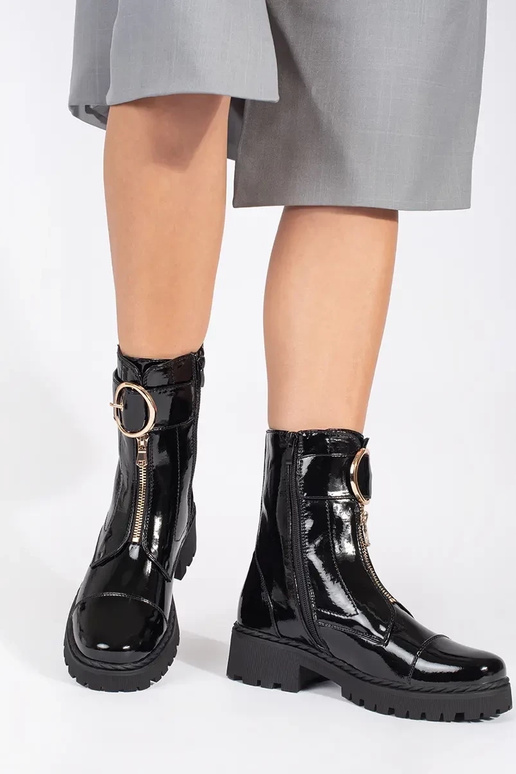 schZuarze Farbe lackiert Schuhe z...