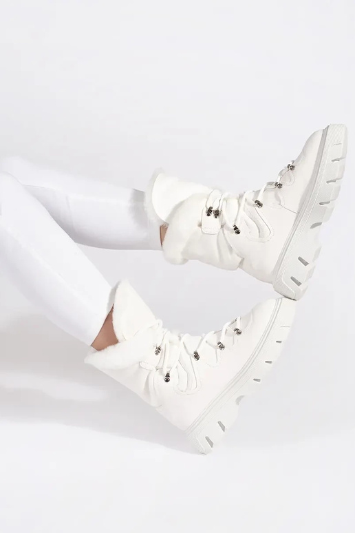 Zueiße Farbe geschnürt Schneestiefel...