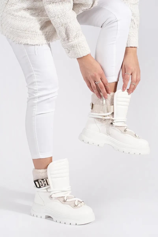 Zueiße Farbe Schneestiefel für Damen... Zueiße Farbe Schneestiefel für Damen...