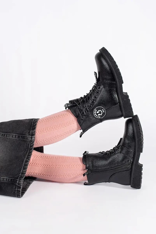 couleur noire lacé chaussures isoler... couleur noire lacé chaussures isoler...