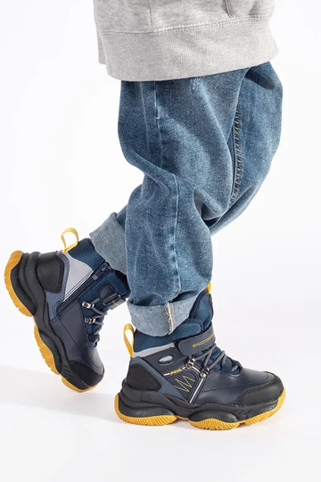 Grand isoler trzeÀiki de... 2