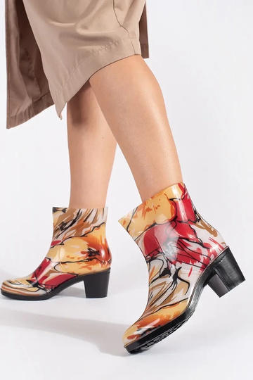 Couleurs différentes bottes... 2