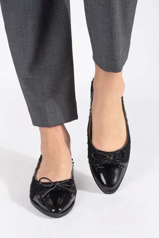 couleur noire paillettes ballerines...