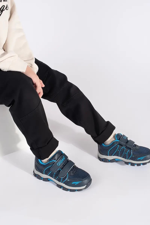 bleu foncé de garçon chaussures de... bleu foncé de garçon chaussures de...