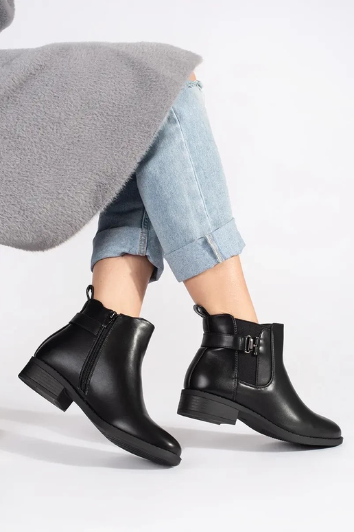 couleur noire chaussures Chaussures...