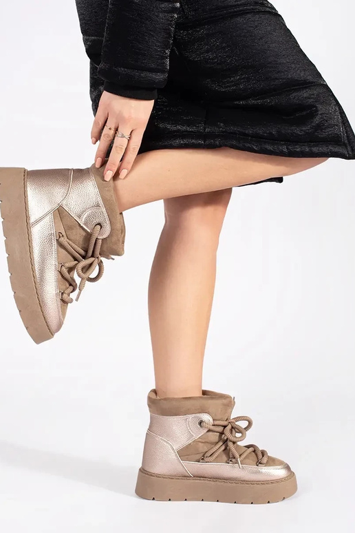 Beige geschnürt Schneestiefel für... Beige geschnürt Schneestiefel für...