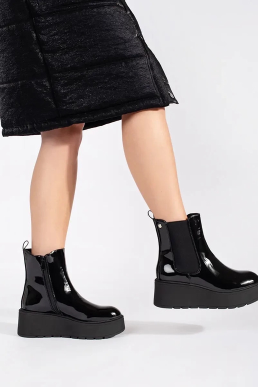 schZuarze Farbe lackiert Frauen... schZuarze Farbe lackiert Frauen...