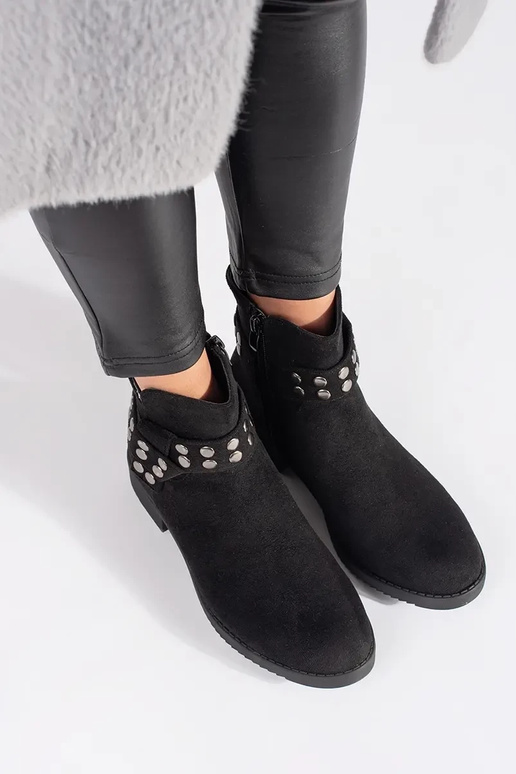 Niedrige Damen Schuhe aus Wildleder Niedrige Damen Schuhe aus Wildleder