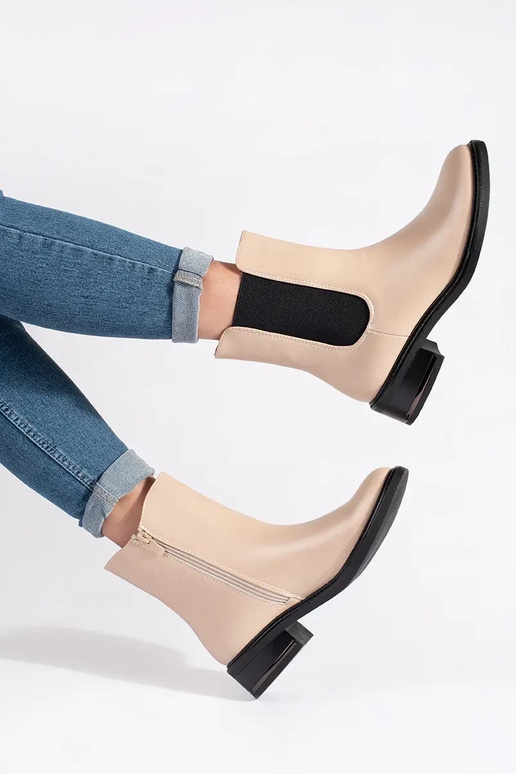 Elfenbeinfarbene Chelsea-Stiefel mit...