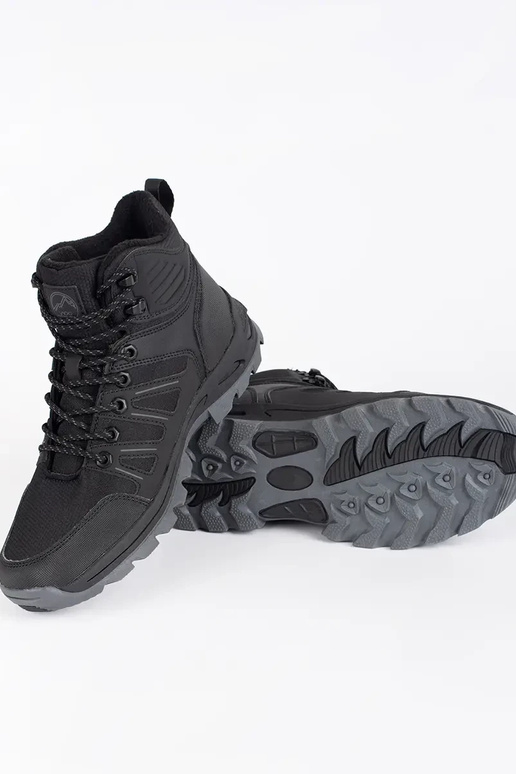 Bottes de randonnée hautes noires...