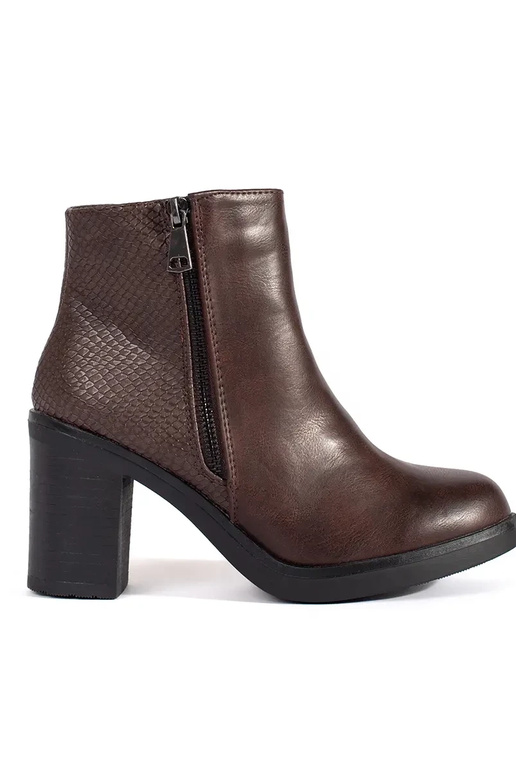 Braune Ankle Boots mit Schnalle