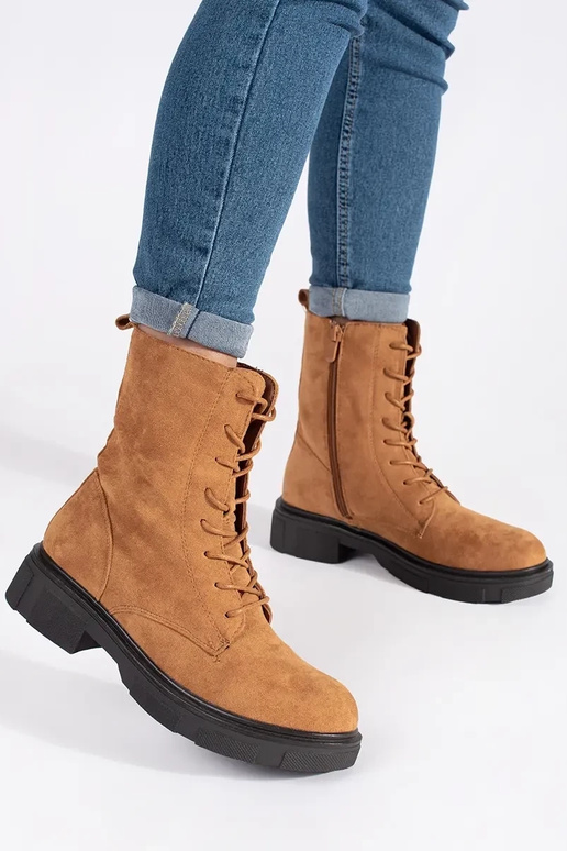 Bruine geïsoleerde enkellaarsjes Bruine geïsoleerde enkellaarsjes