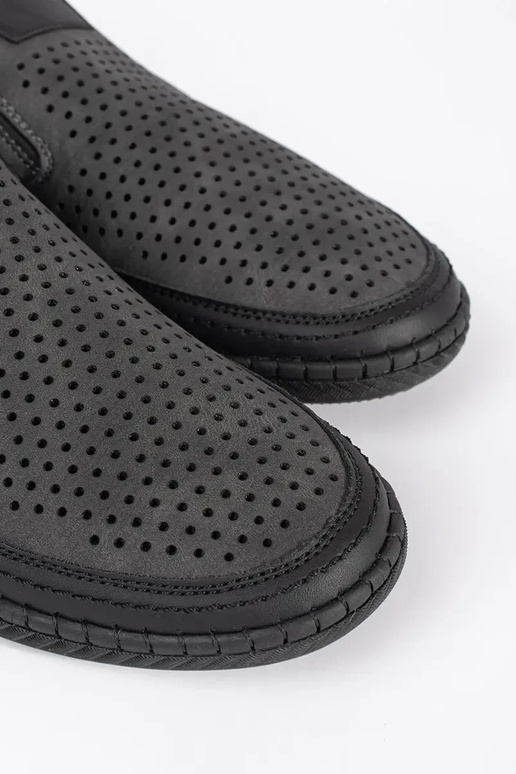 Graue Herren durchbrochene Schuhe Graue Herren durchbrochene Schuhe